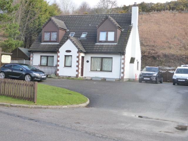 Dacama House Bed and Breakfast Ullapool Exteriör bild